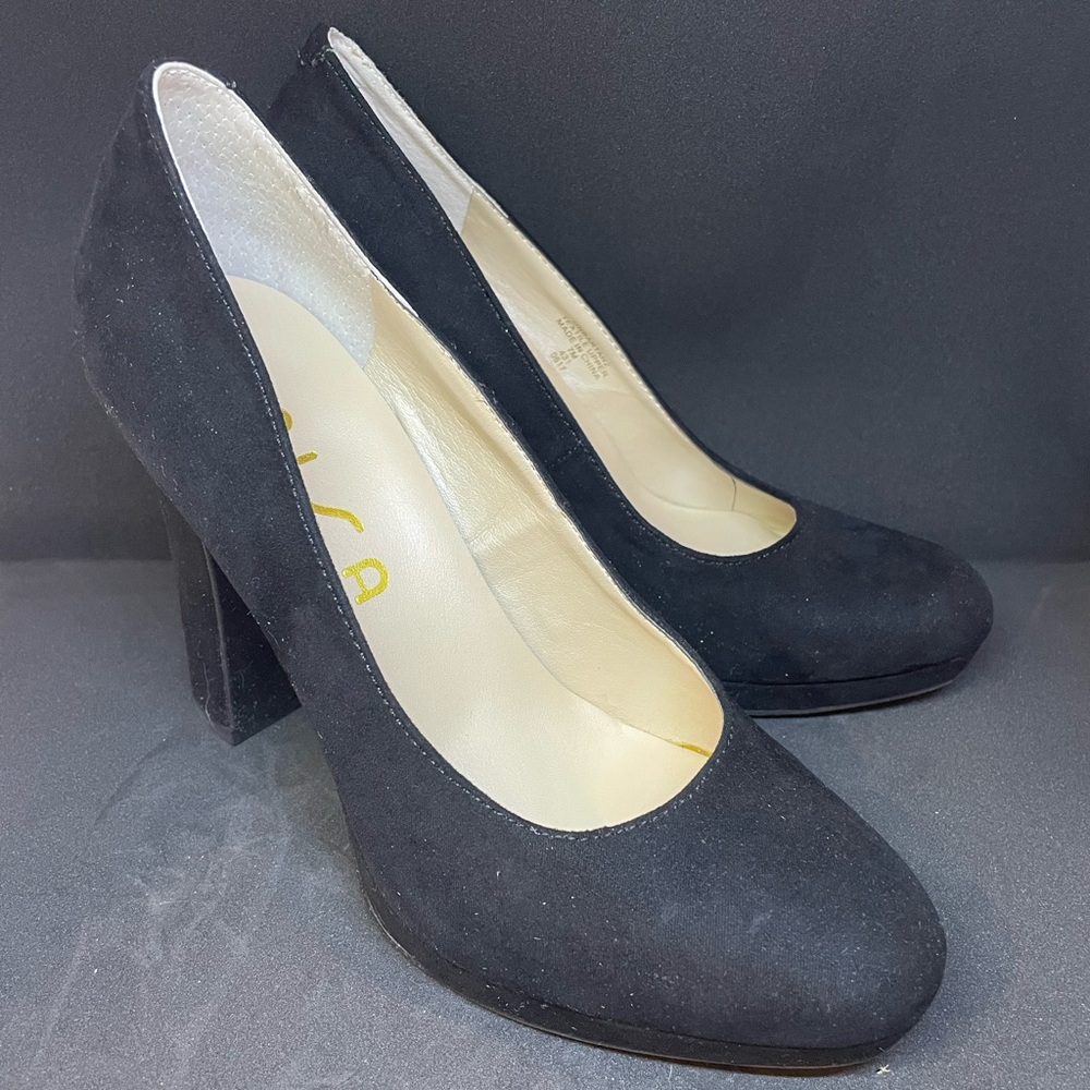 Unisa Black Suede Block Heel Pumps